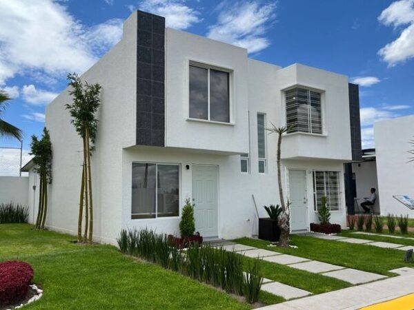 1D Casas Residencial Senderos Ojo de Agua, Tecámac.